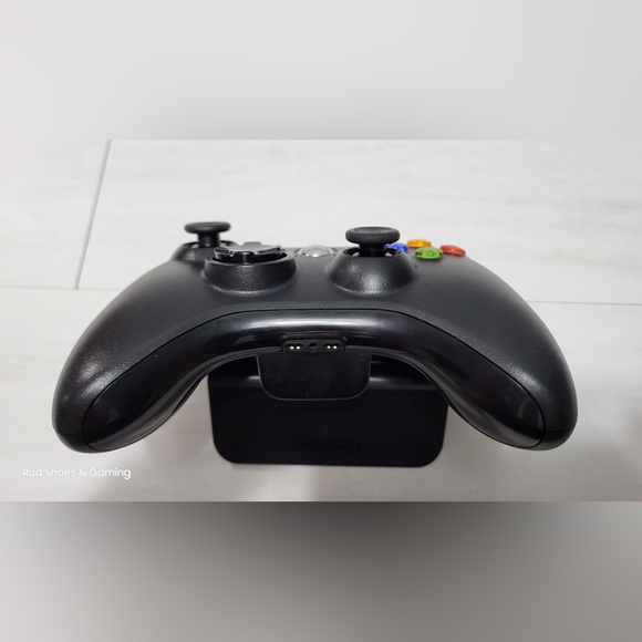 Xbox Controller - Picture 2 of 4